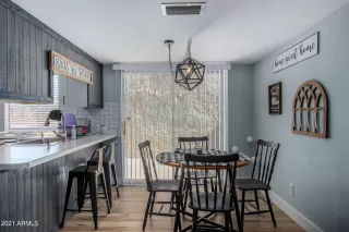 Photo #3: 6649112 Listing