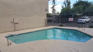 Photo #5: 6649153 Listing