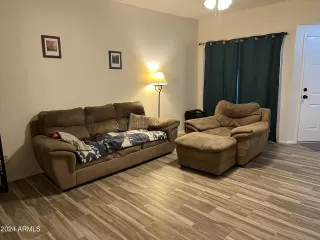 Photo #1: 6649410 Listing