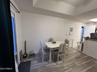 Photo #5: 6649410 Listing