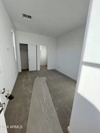 Photo #5: 6649517 Listing 