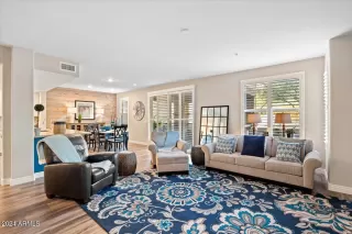 Photo #2: 6649544 Listing