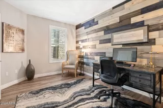 Photo #5: 6649544 Listing