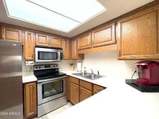 Photo #6: 6649552 Listing