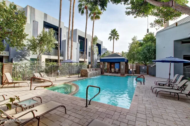 MLS: 6649596 Condo For Sale