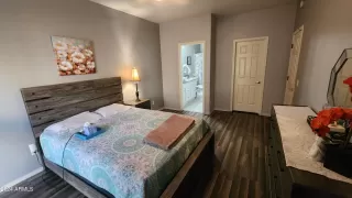 Photo #5: 6649607 Listing 