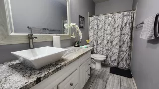 Photo #6: 6649607 Listing 