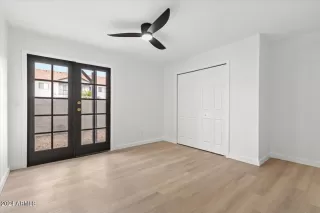 Photo #5: 6649656 Listing