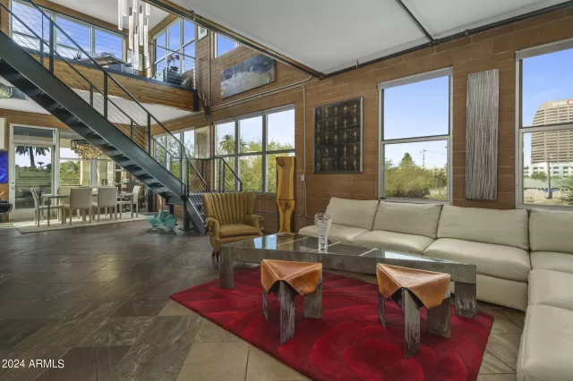 MLS: 6649814 Condo For Sale