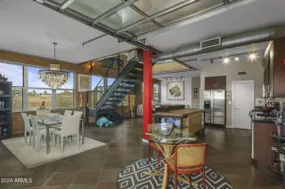 Photo #2: 6649814 Listing 