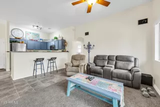 Photo #6: 6649889 Listing 