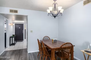 Photo #2: 6650385 Listing 