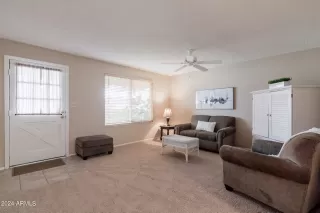 Photo #4: 6650472 Listing