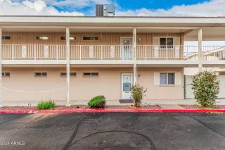 Photo #3: 6650540 Listing