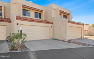 Photo #1: 6650885 Listing