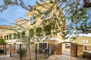 Photo #1: 6651090 Listing