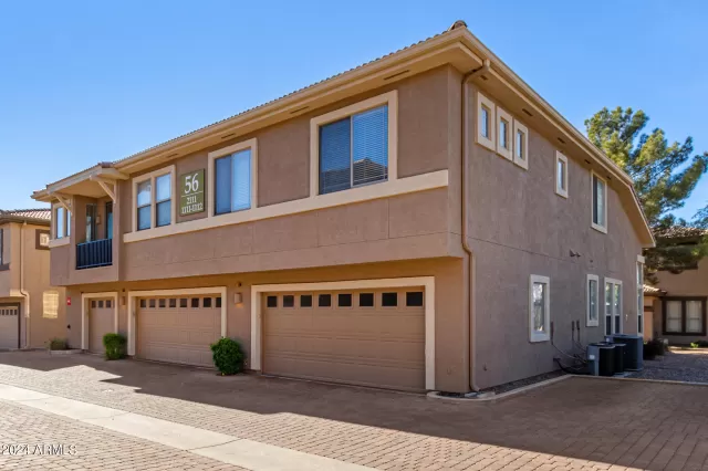 MLS: 6651095 Condo For Sale