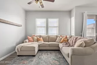 Photo #3: 6651095 Listing