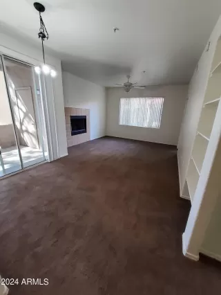 Photo #4: 6651101 Listing