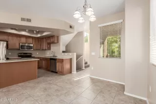 Photo #1: 6651333 Listing