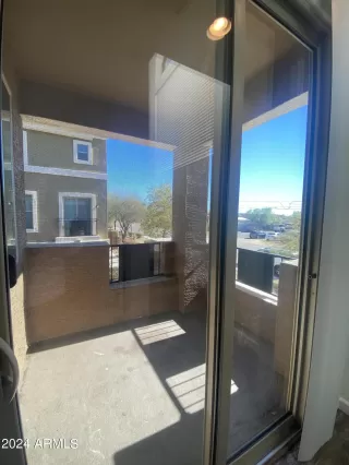 Photo #6: 6651358 Listing