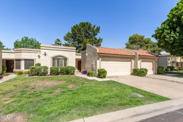 MLS: 6651371 Condo For Sale