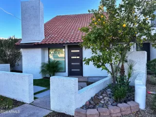 Photo #2: 6651455 Listing