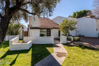 Photo #3: 6651455 Listing