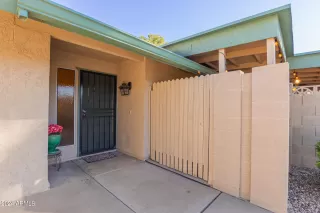 Photo #6: 6651732 Listing