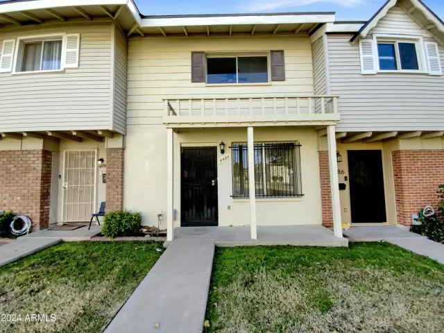 MLS: 6651887 Condo For Sale