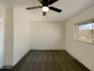 Photo #4: 6651887 Listing