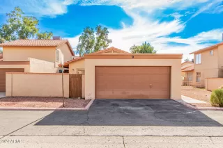 Photo #2: 6652022 Listing