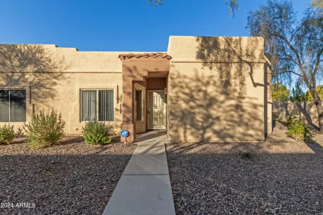 MLS: 6652057 Condo For Sale