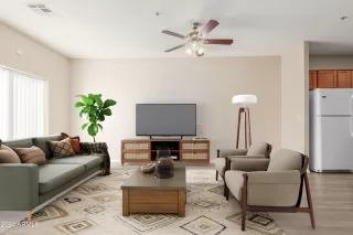 Photo #5: 6652057 Listing