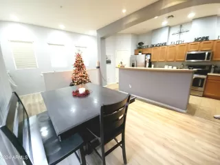 Photo #3: 6652313 Listing