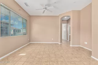 Photo #5: 6652324 Listing