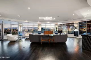 Photo #1: 6652382 Listing