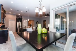 Photo #5: 6652403 Listing