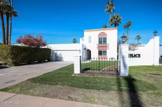 Photo #2: 6652619 Listing 