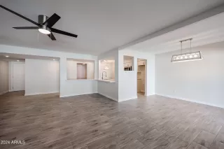 Photo #5: 6652619 Listing 