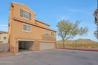 Photo #2: 6652667 Listing 