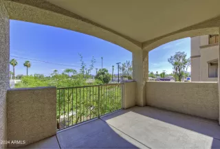 Photo #2: 6652728 Listing 