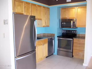 Photo #2: 6652742 Listing