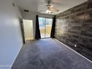 Photo #6: 6652904 Listing