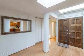 Photo #3: 6652928 Listing 