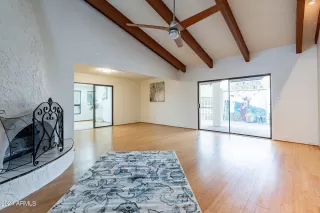 Photo #5: 6652928 Listing 