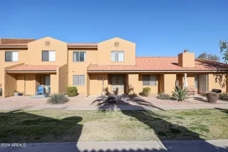 Photo #2: 6653055 Listing
