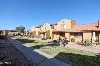 Photo #4: 6653055 Listing