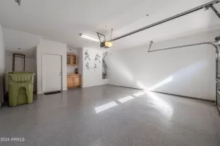 Photo #6: 6653133 Listing