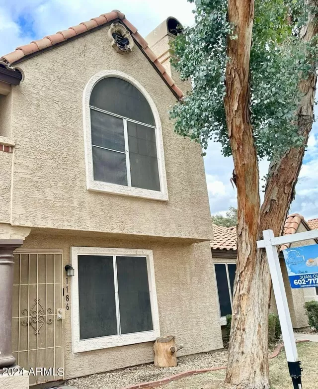 MLS: 6653211 Condo For Sale